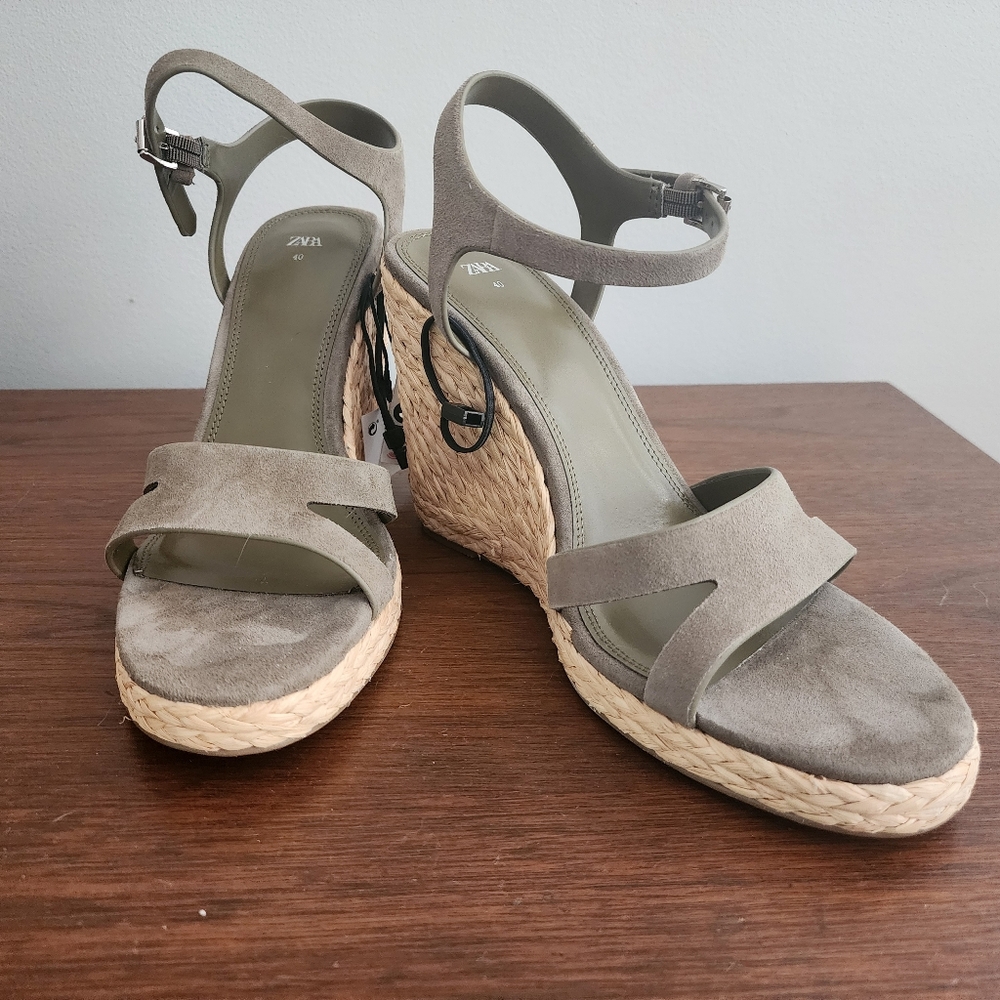 NWT ZARA Olive Khaki Green Wedge Sandals EU 40 US 9 - Picture 2 of 6